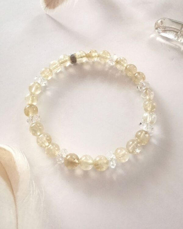 bracelet de lithothérapie en citrine, cristal de rcohe et arhent élastique 2