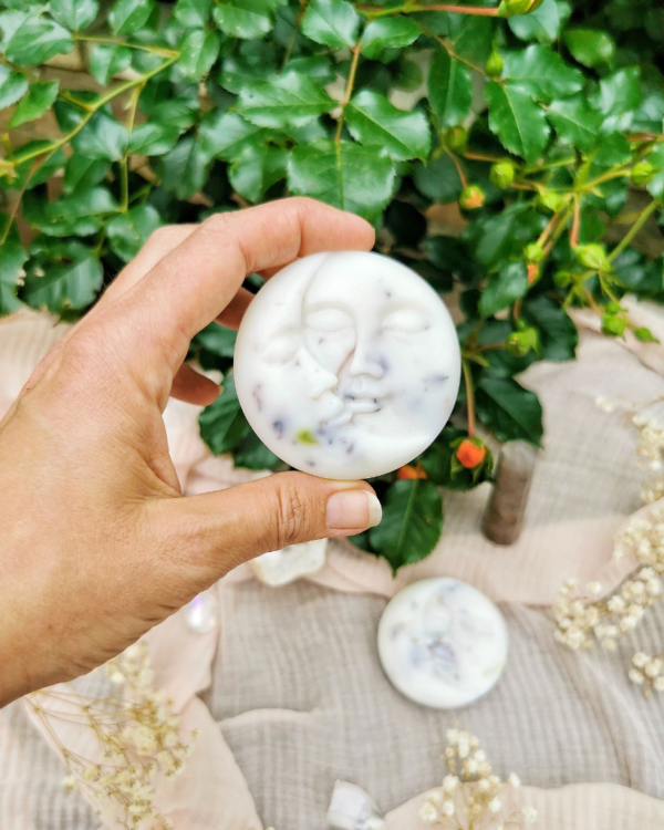 fondant parfumé nuit mystique avec fleurs séchées